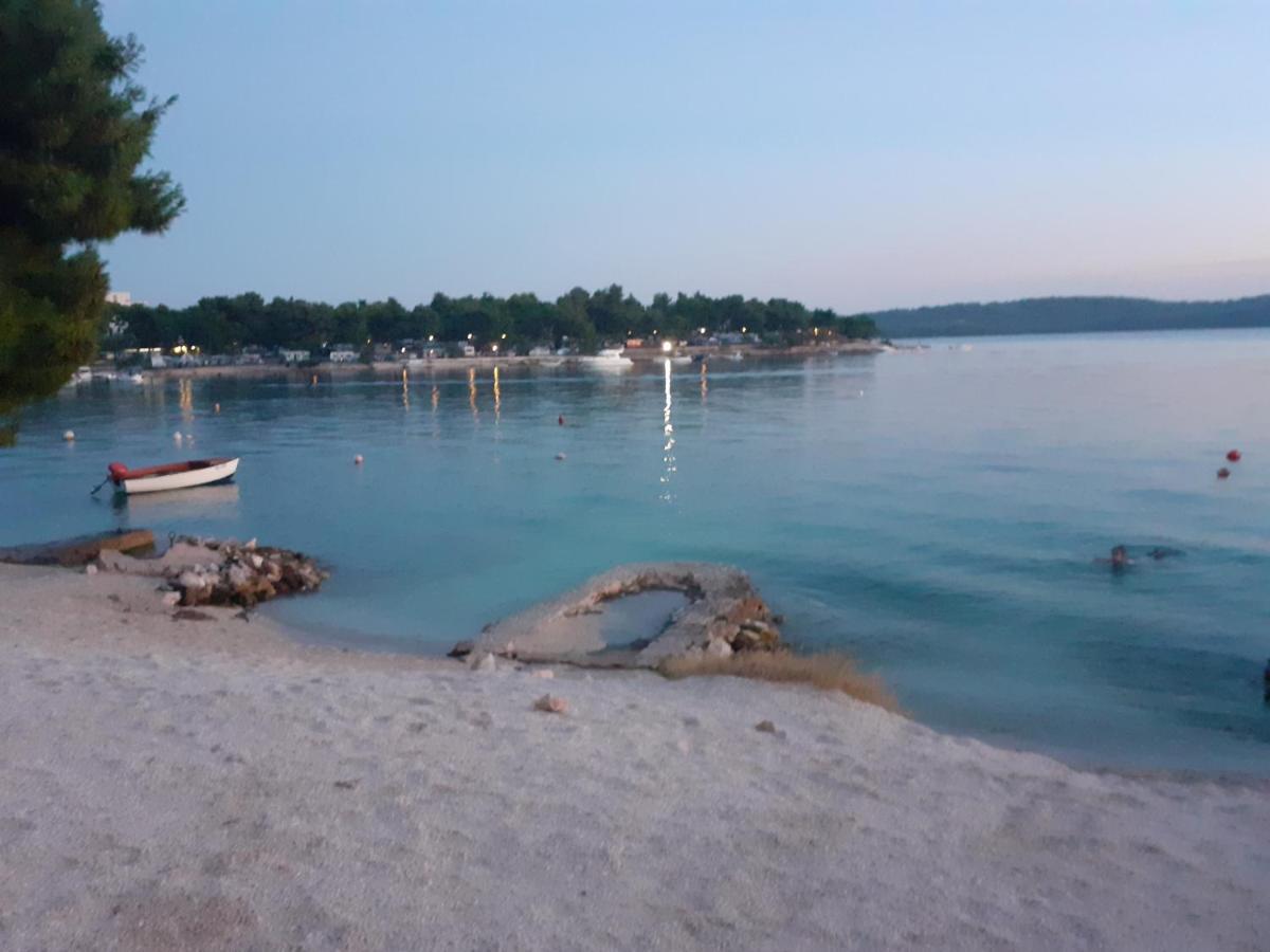 Apartman Antonio Trogir Dış mekan fotoğraf